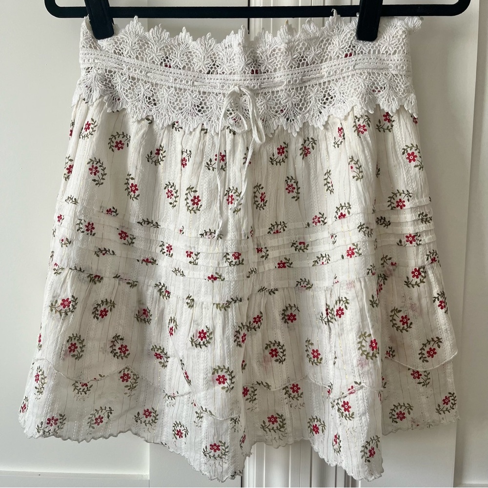 NIBI MTK Lace Crochet Trim Floral Tullu Short Skirt White Sz L